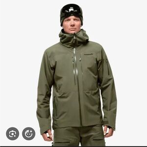Norrona Men’s Lofoten Gore-Tex Pro Jacket